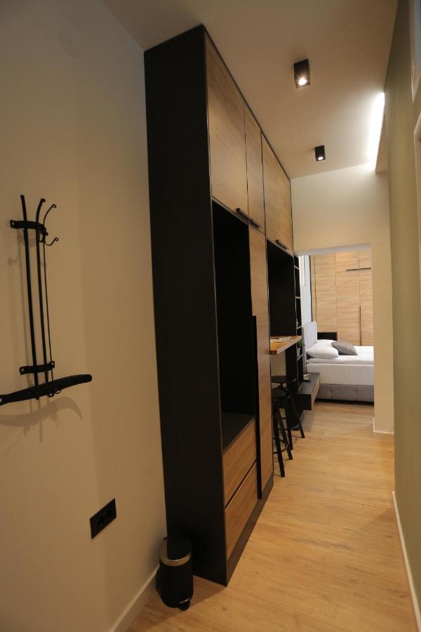 Bonanza Apartments Ni Екстериор снимка