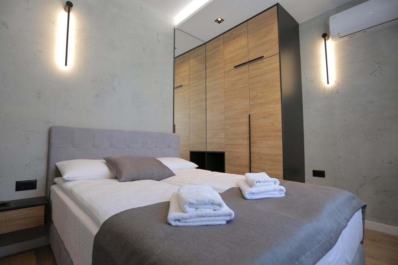 Bonanza Apartments Ni Екстериор снимка