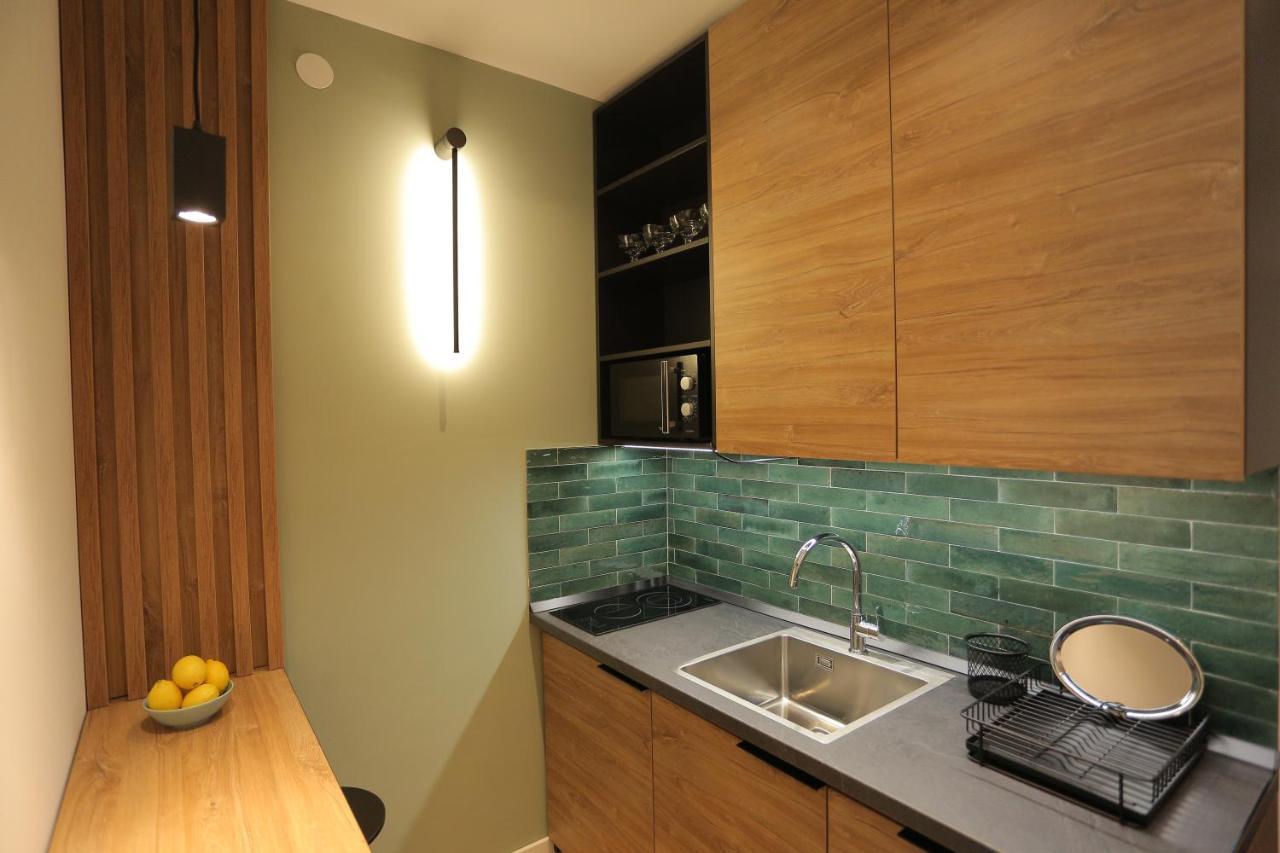 Bonanza Apartments Ni Екстериор снимка